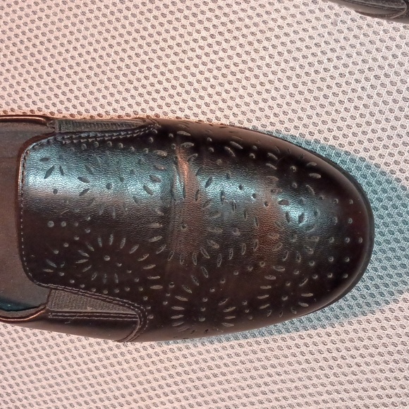 Baretrap Melina Laser Etched Wedge Heel Ultra Comfort Slip On Loafers SZ… - Picture 5 of 5